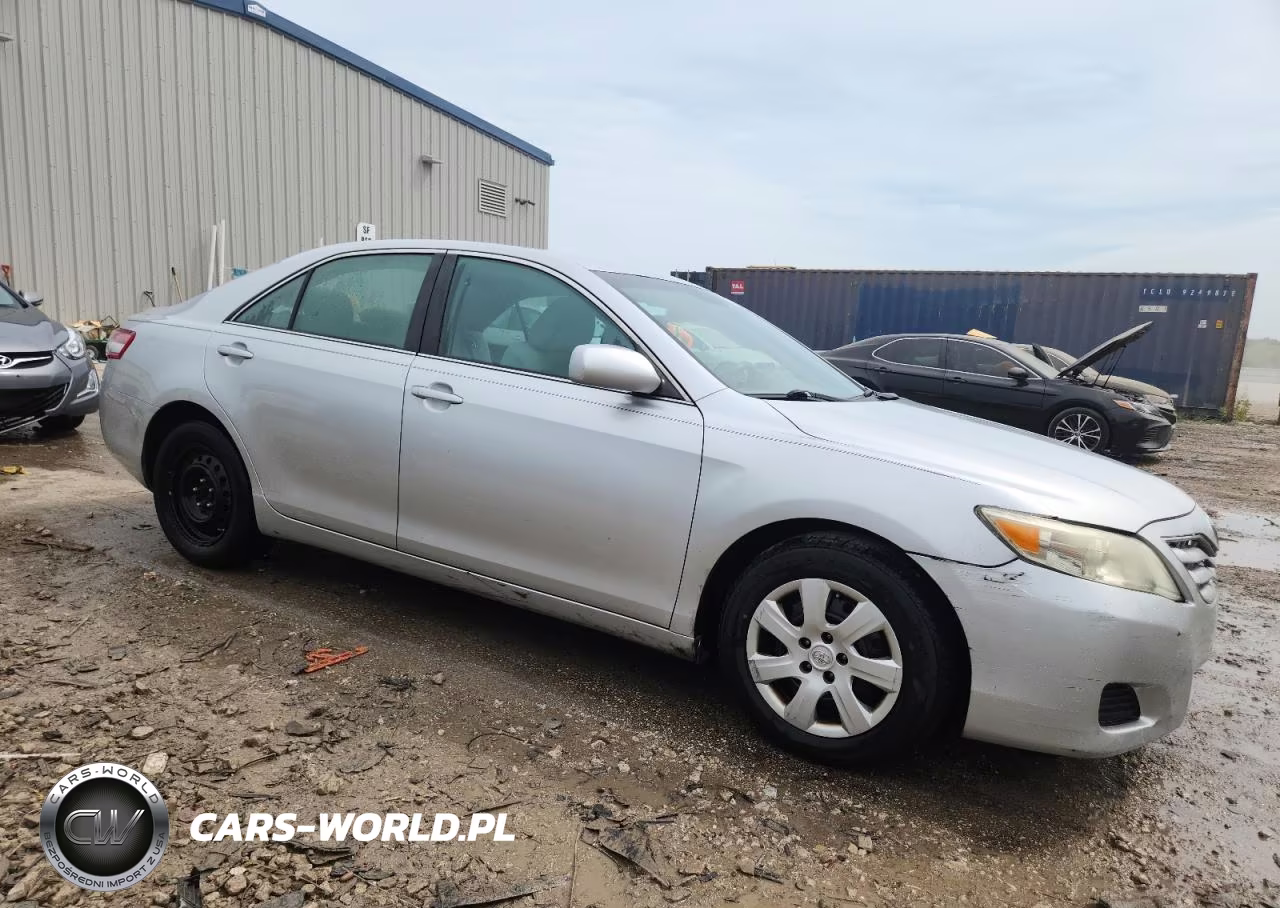 2011 Toyota Camry Base VIN:4T4BF3EK2BR142740 - 4