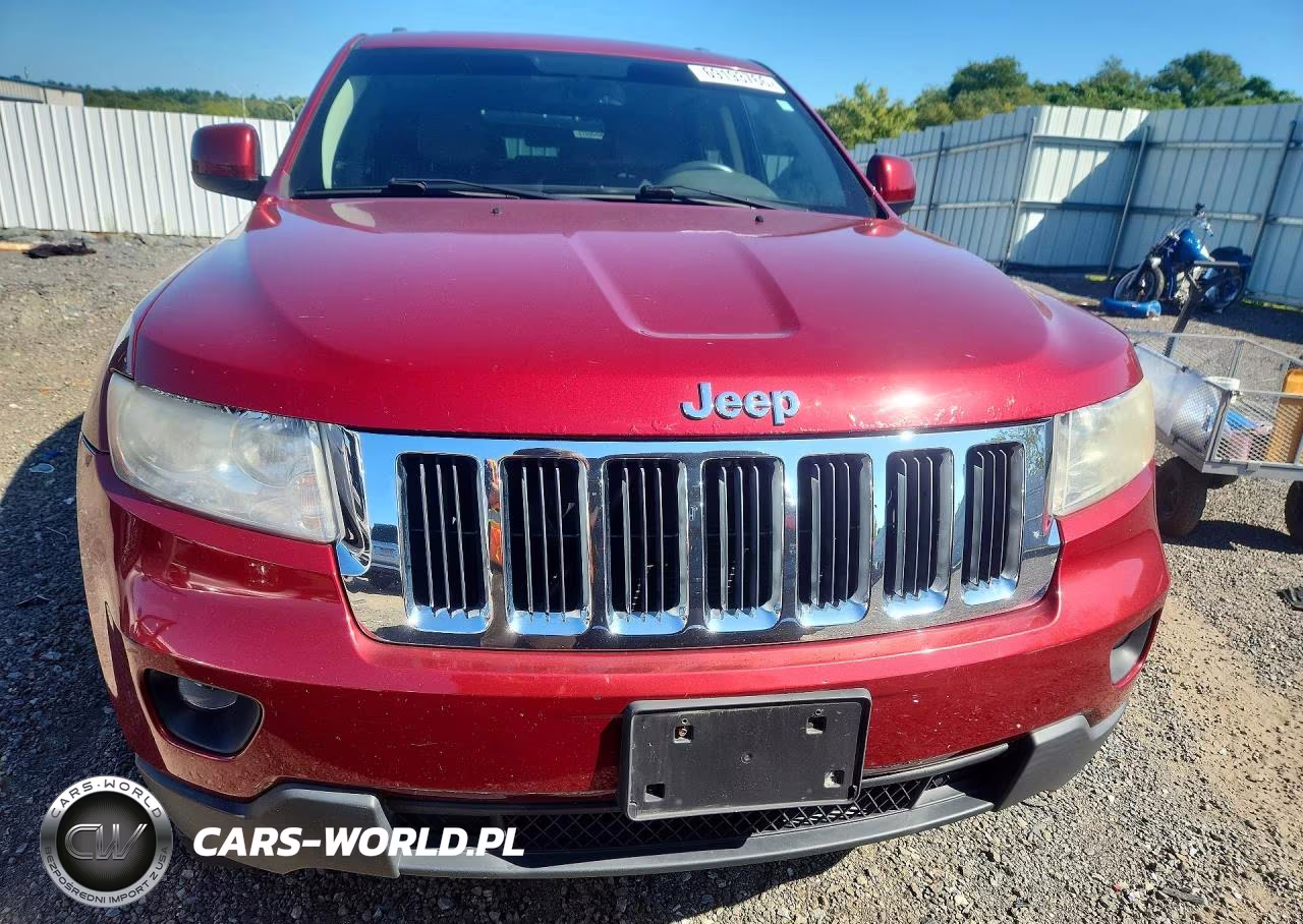2012 Jeep Grand Cherokee Laredo VIN:1C4RJFAG2CC316392 - 5