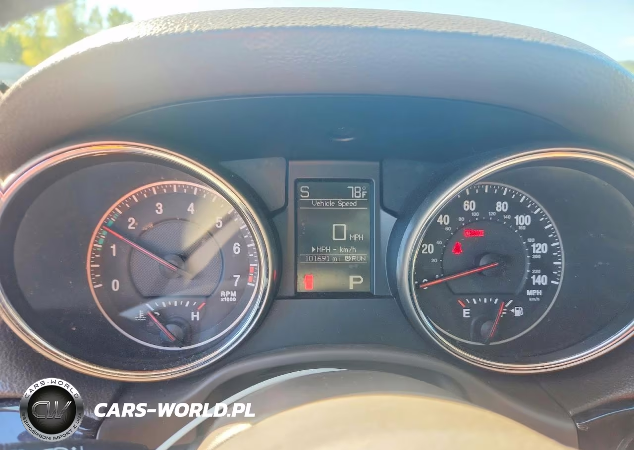 2012 Jeep Grand Cherokee Laredo VIN:1C4RJFAG2CC316392 - 9