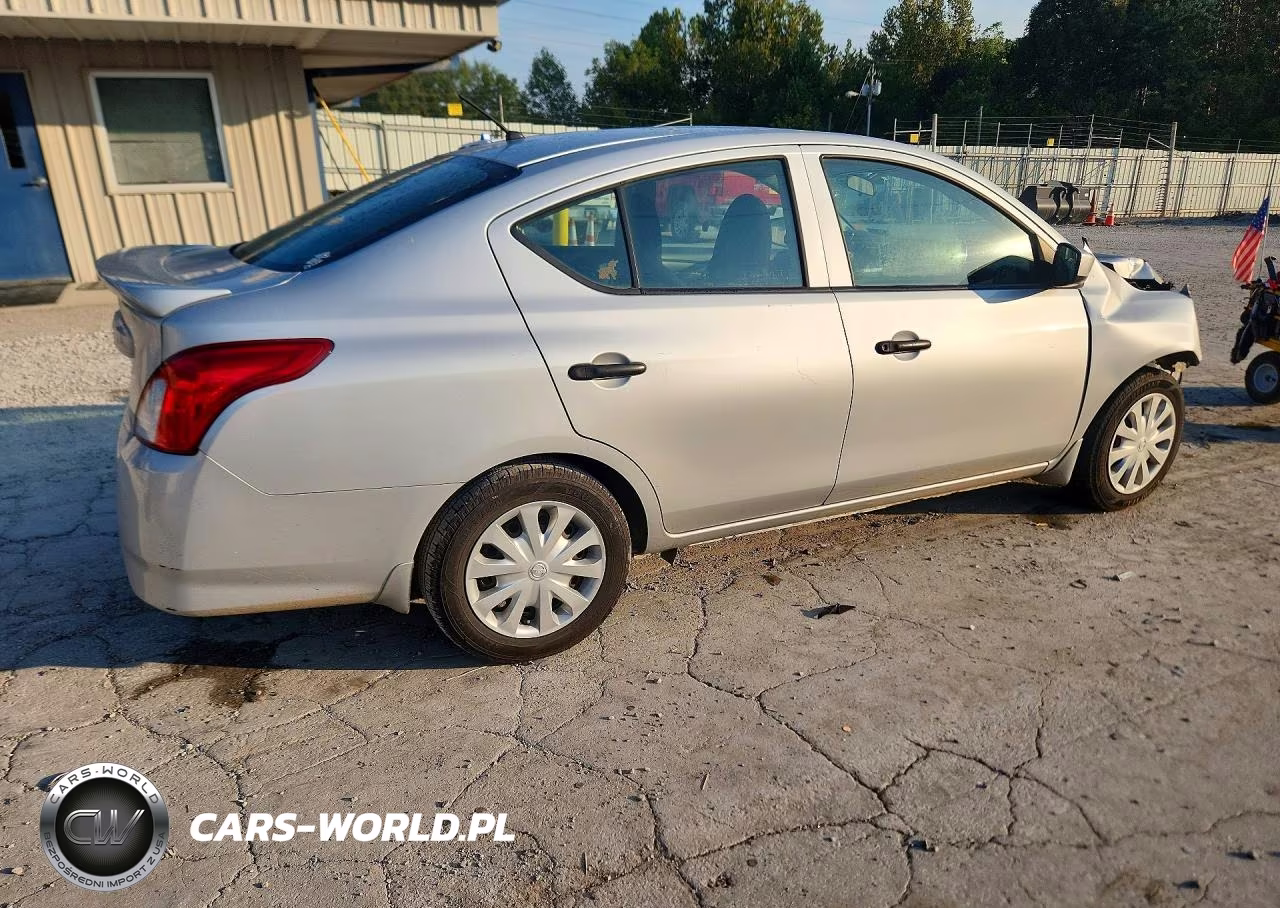 2017 Nissan Versa 1.6 S Plus VIN:3N1CN7AP9HL857941 - 3