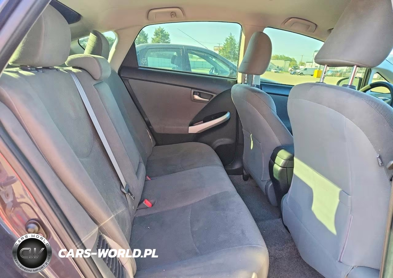 2012 Toyota Prius Two VIN:JTDKN3DU1C5418759 - 10