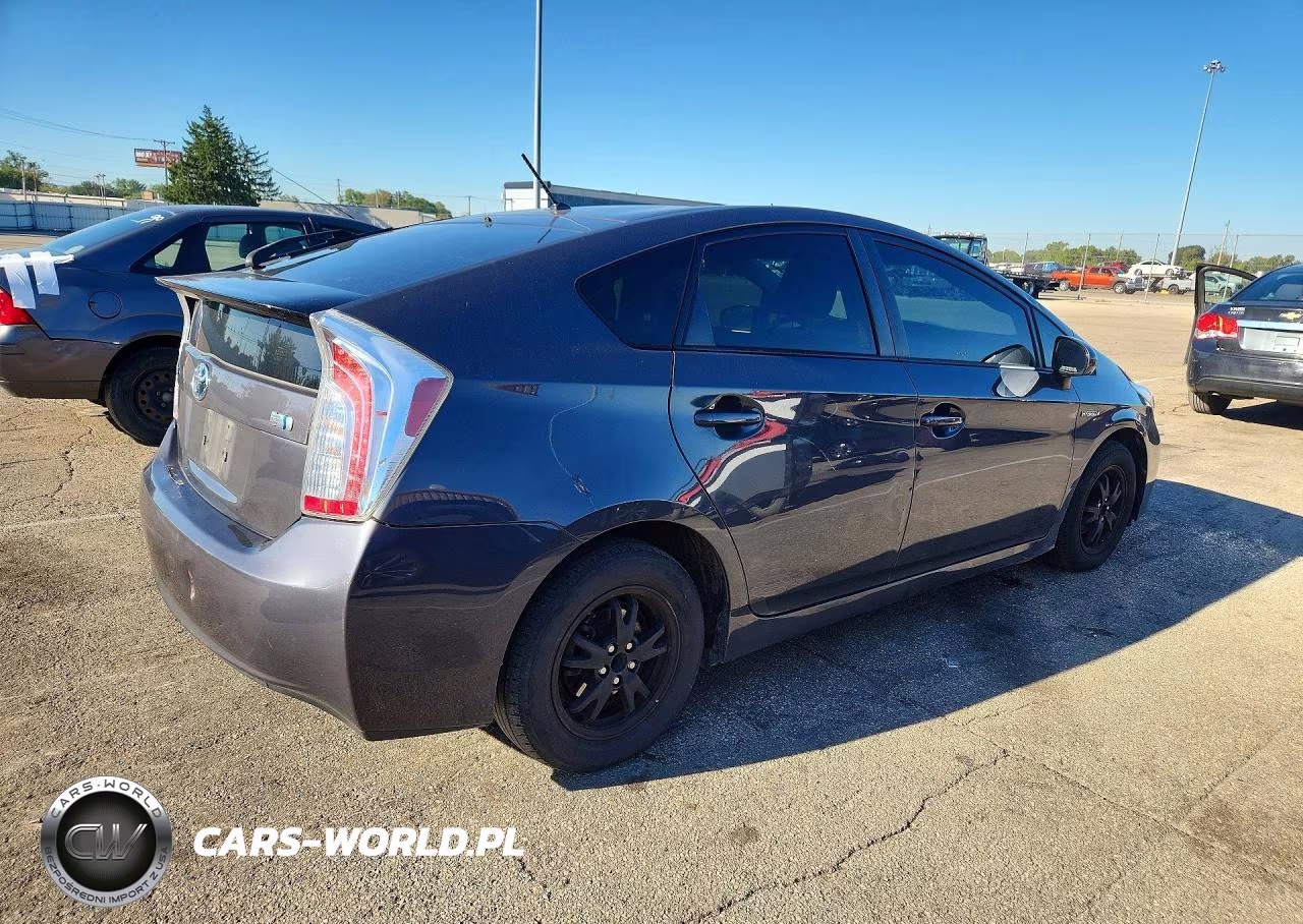 2012 Toyota Prius Two VIN:JTDKN3DU1C5418759 - 3