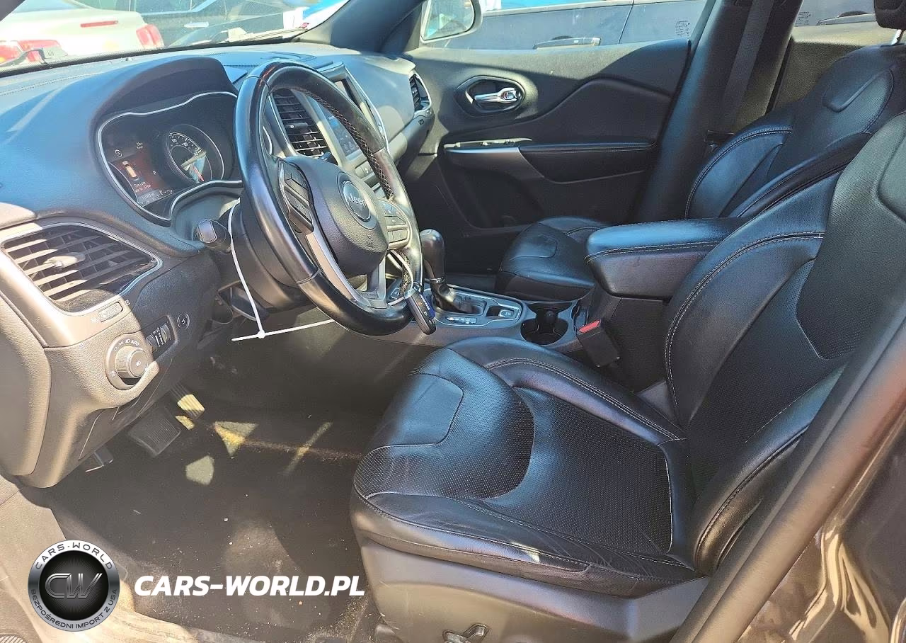 2021 Jeep Cherokee Latitude Lux VIN:1C4PJLMX9MD155987 - 7