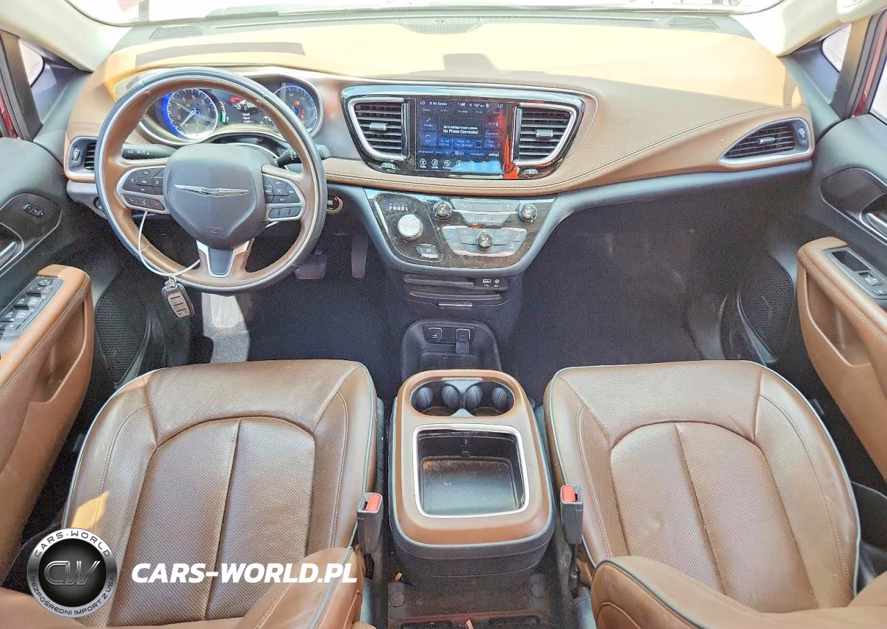 2017 Chrysler Pacifica Limited VIN:2C4RC1GG0HR559640 - 8