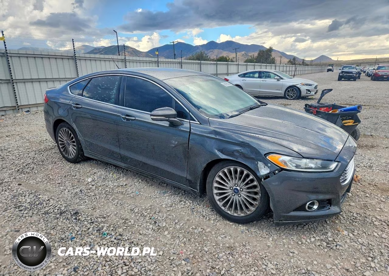 2016 Ford Fusion Titanium VIN:3FA6P0D92GR240567 - 4