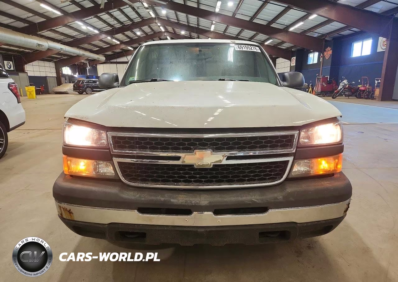 2006 Chevrolet Silverado C1500 VIN:3GCEC14X46G224998 - 5