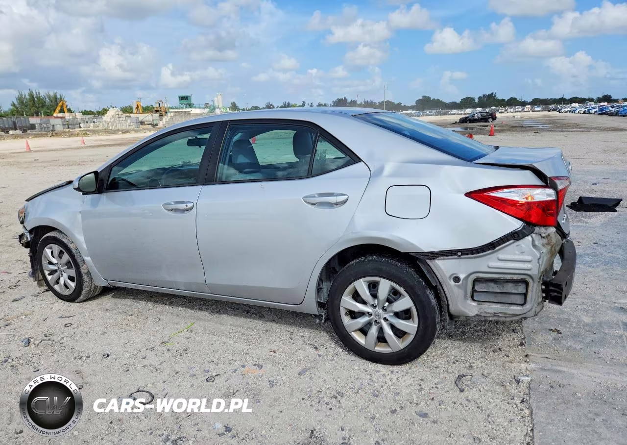 2016 Toyota Corolla Le VIN:2T1BURHE0GC624365 - 2