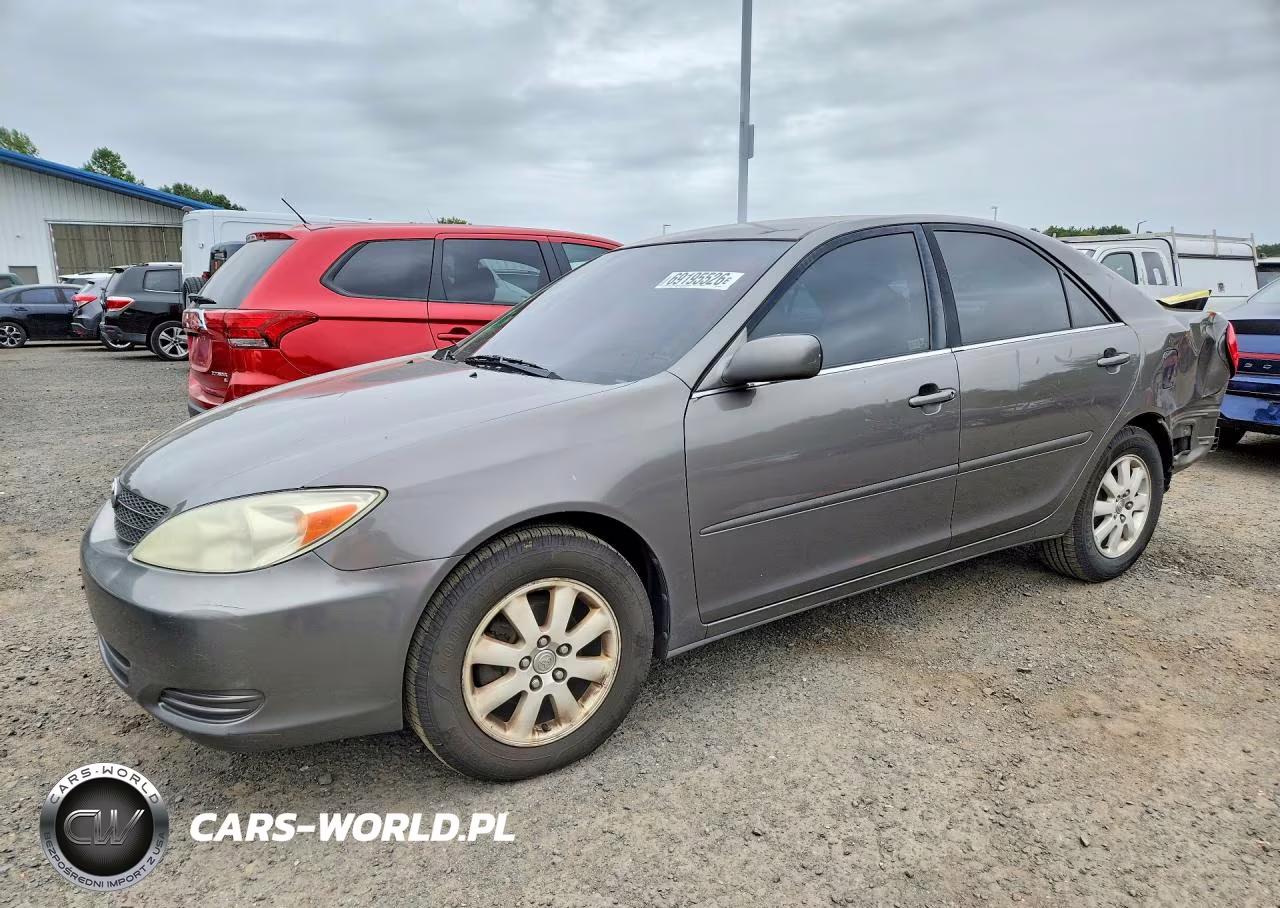 2004 Toyota Camry Le