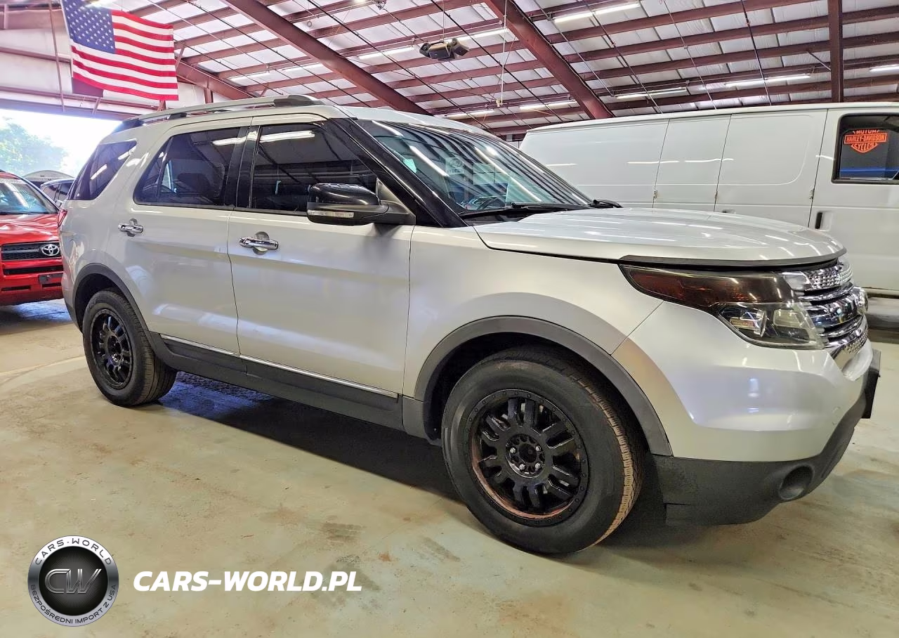 2013 Ford Explorer Xlt VIN:1FM5K8D84DGC56455 - 4