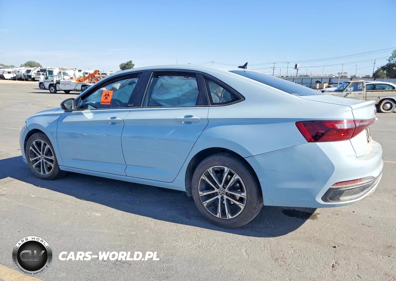 2025 Volkswagen Jetta Sport VIN:3VWBX7BU6SM033188 - 2