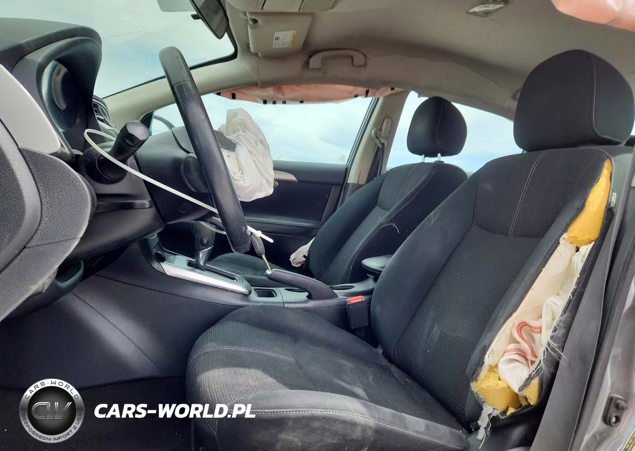 2018 Nissan Sentra S VIN:3N1AB7APXJY274318 - 7