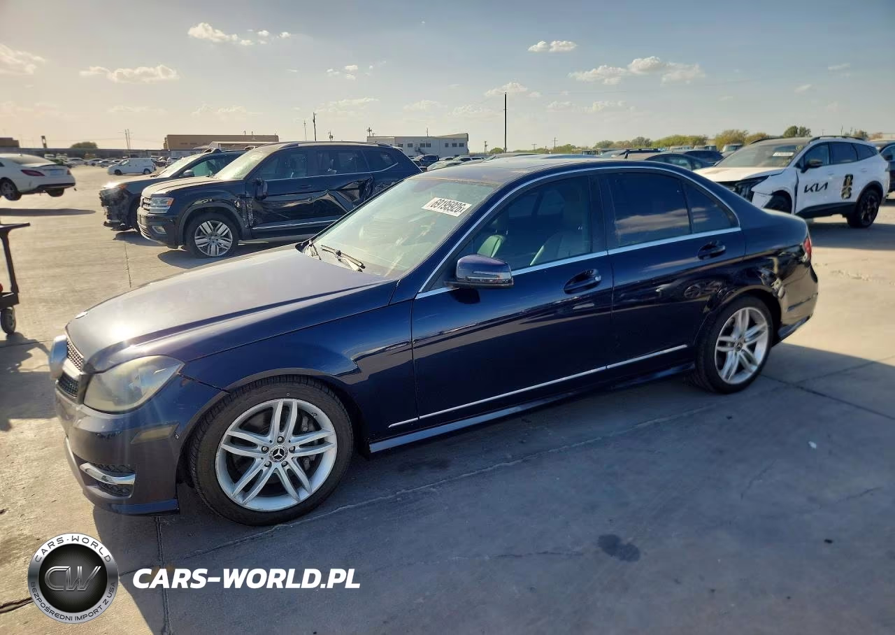 2013 Mercedes-Benz C 300 4Matic VIN:WDDGF8AB6DR242200 - 1