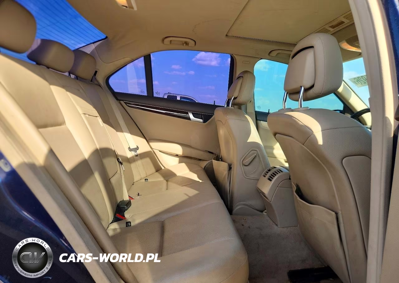 2013 Mercedes-Benz C 300 4Matic VIN:WDDGF8AB6DR242200 - 10