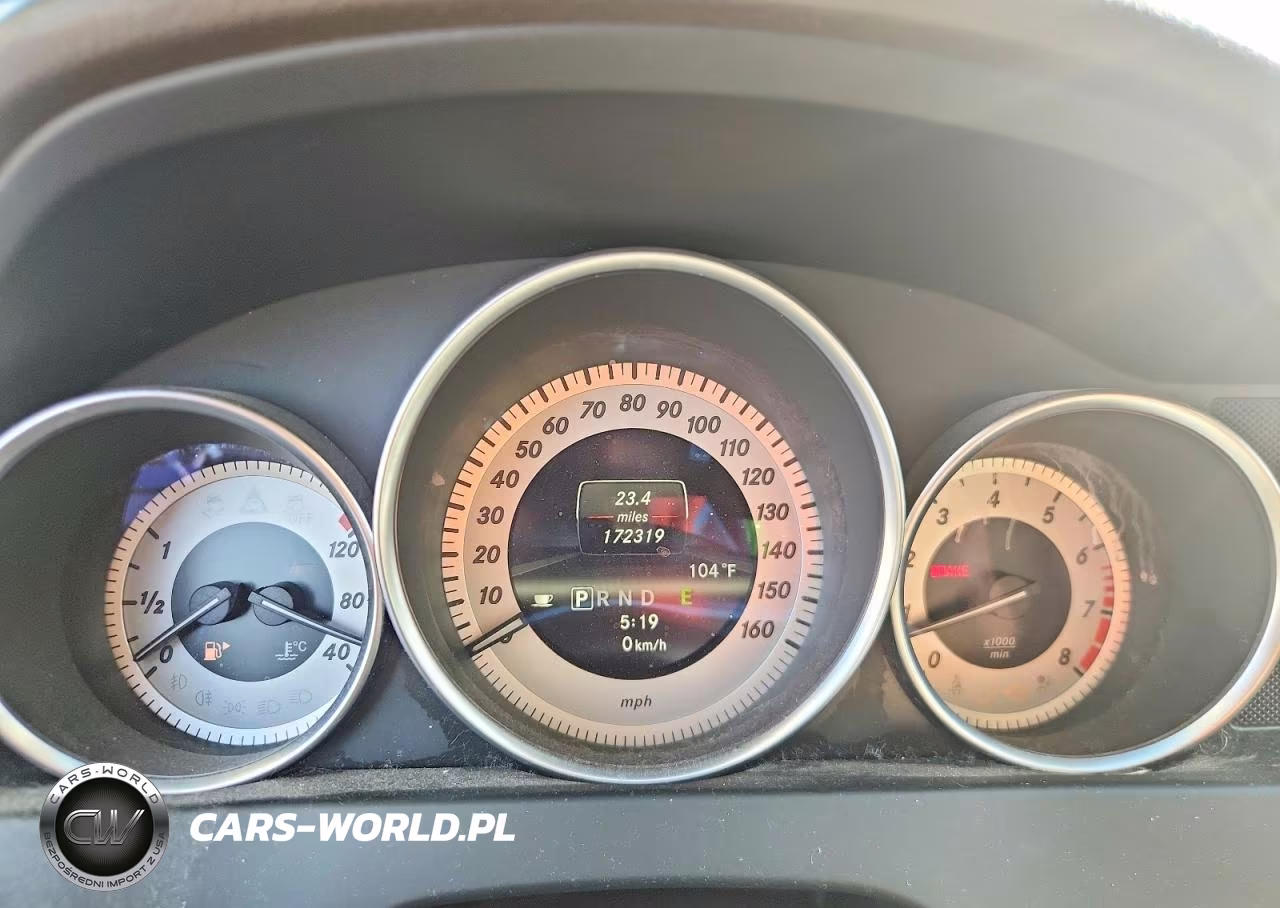 2013 Mercedes-Benz C 300 4Matic VIN:WDDGF8AB6DR242200 - 9