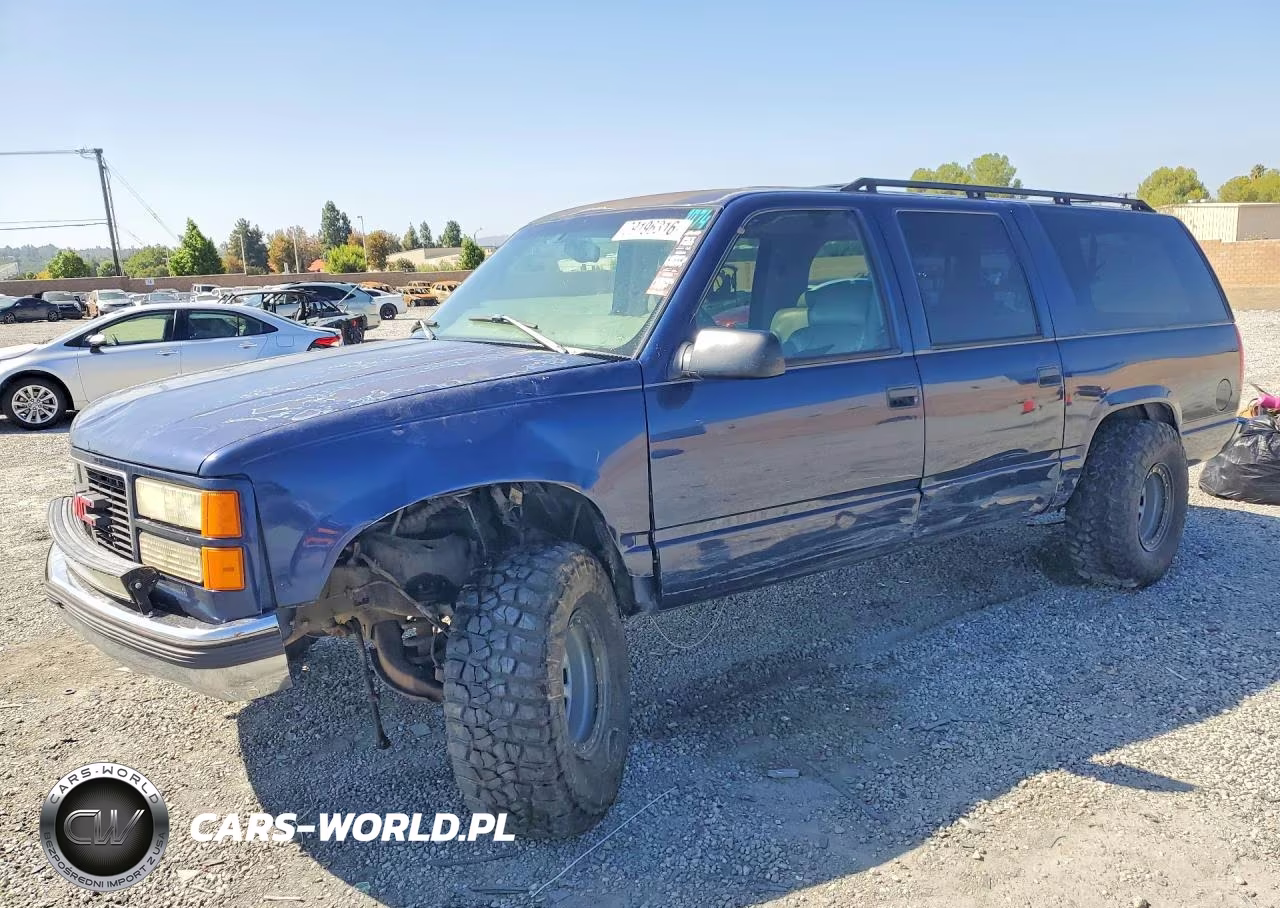 1997 GMC Suburban C1500 – zdjęcie 1 z 14