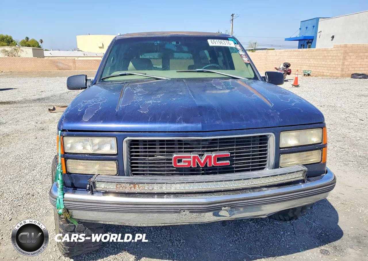 1997 GMC Suburban C1500 VIN:1GKEC16R4VJ744912 - 5
