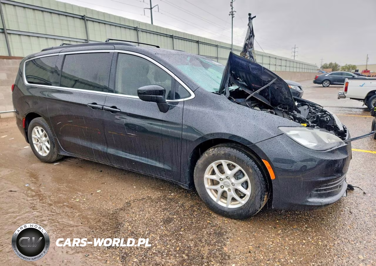2020 Chrysler Voyager Lxi VIN:2C4RC1DG3LR145121 - 4