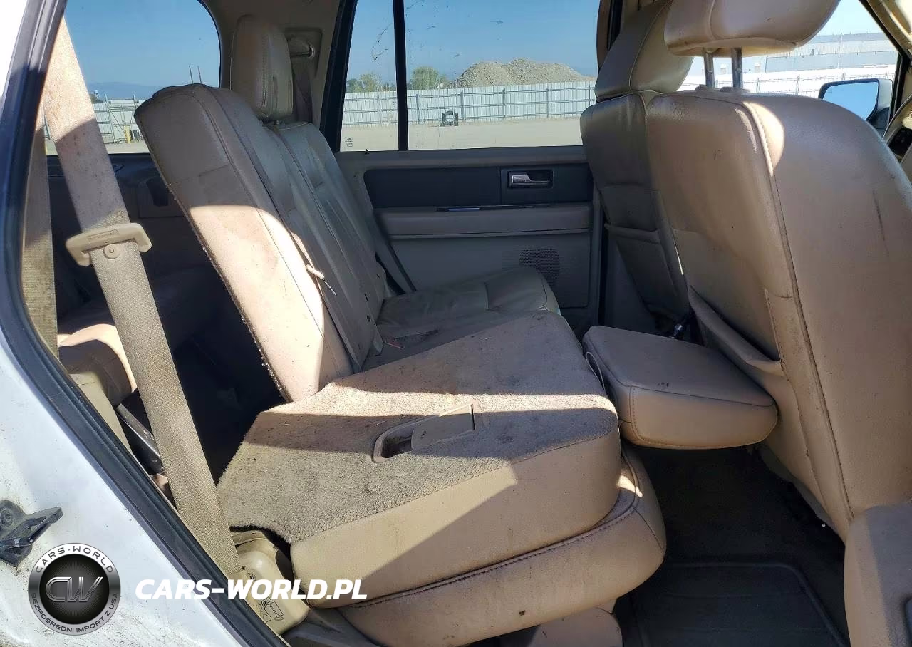 2010 Ford Expedition Xlt VIN:1FMJU1G58AEA15975 - 11