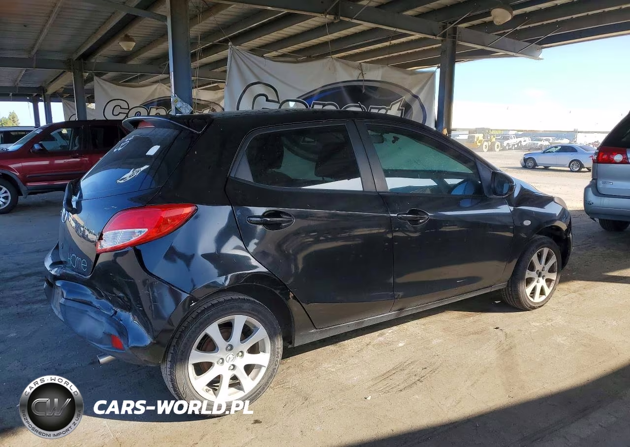 2011 Mazda Mazda2 VIN:JM1DE1HY5B0101685 - 3
