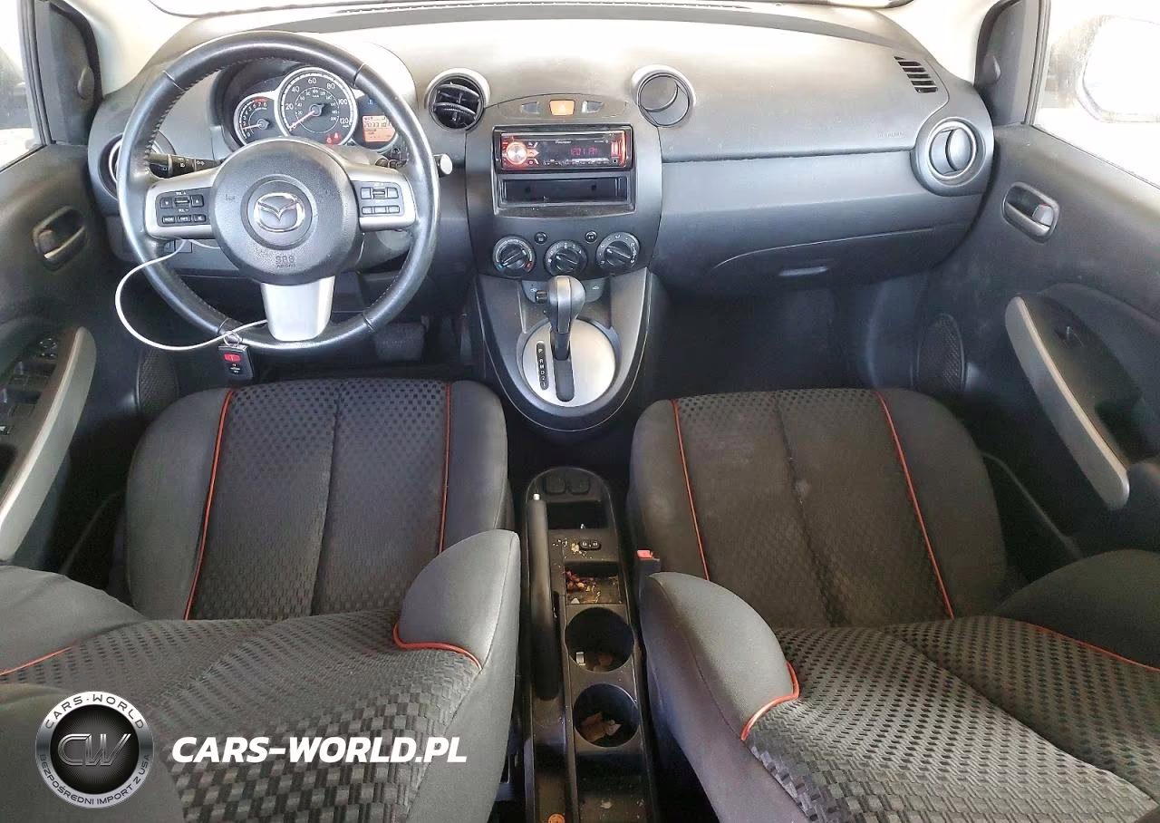 2011 Mazda Mazda2 VIN:JM1DE1HY5B0101685 - 8