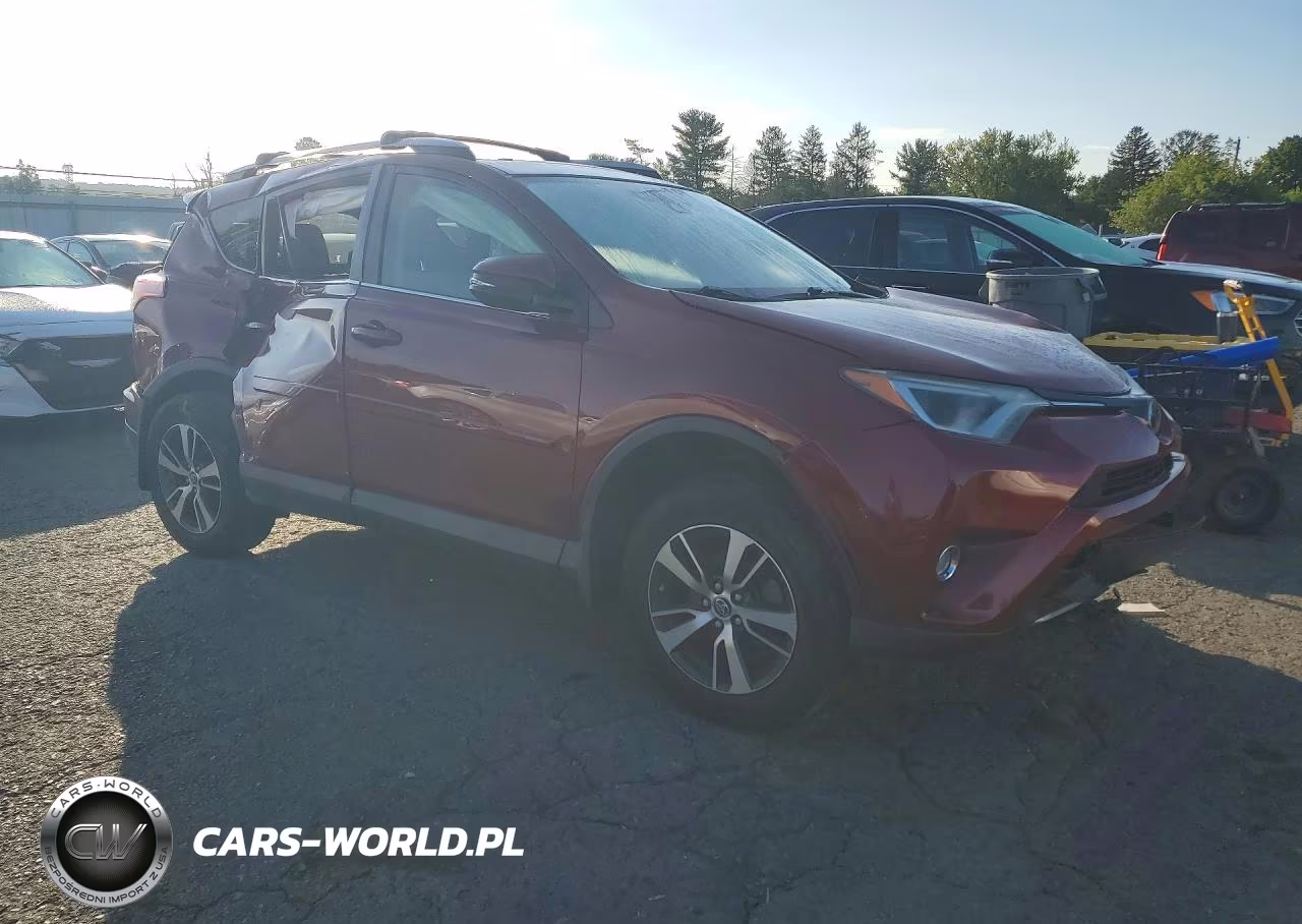 2018 Toyota Rav4 Xle VIN:JTMRFREV5JD238077 - 4