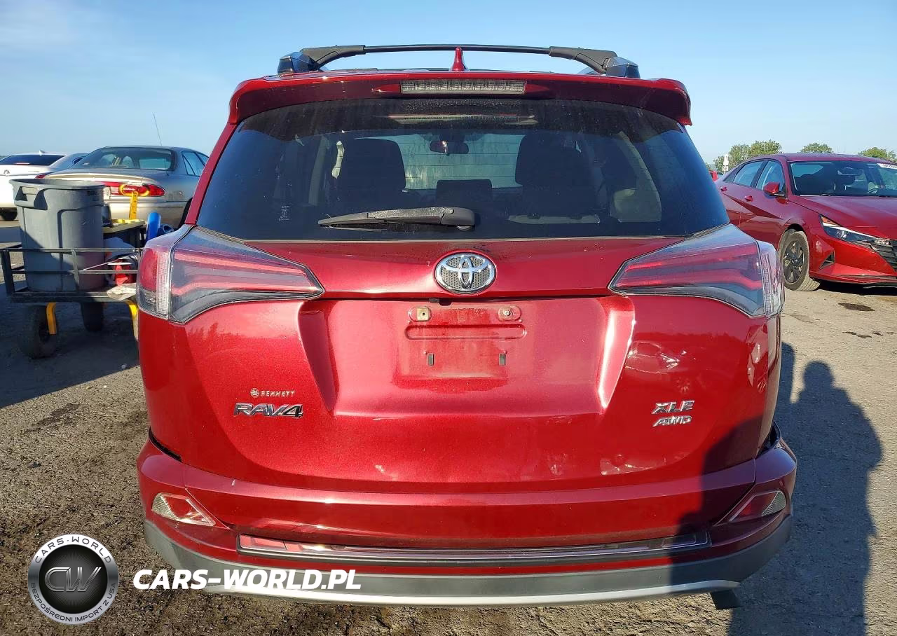 2018 Toyota Rav4 Xle VIN:JTMRFREV5JD238077 - 6