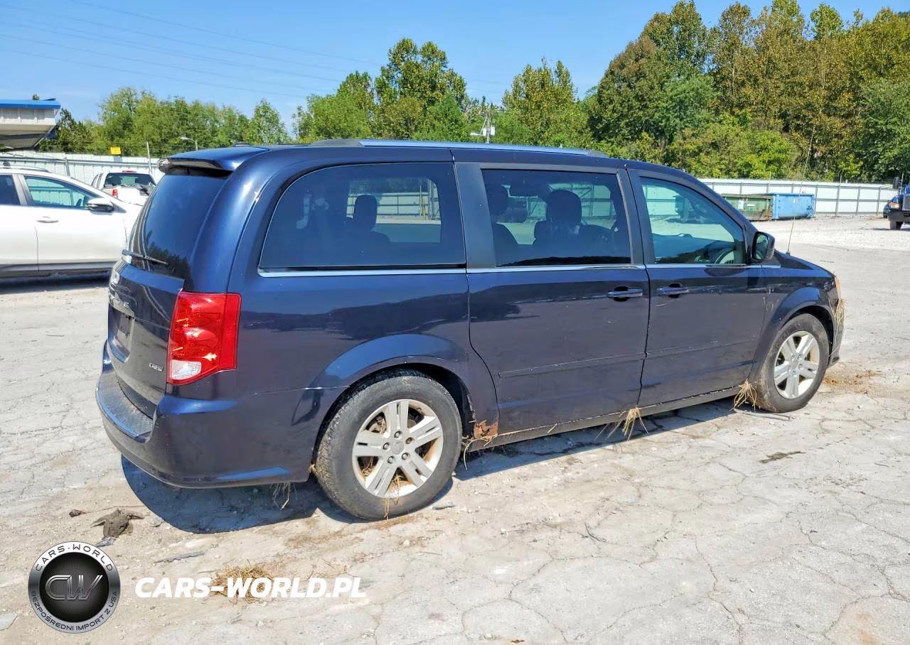 2011 Dodge Grand Caravan Crew VIN:2D4RN5DG7BR738242 - 3