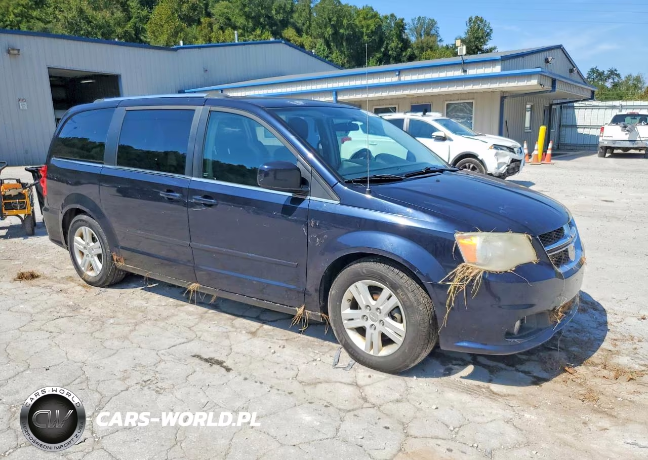2011 Dodge Grand Caravan Crew VIN:2D4RN5DG7BR738242 - 4