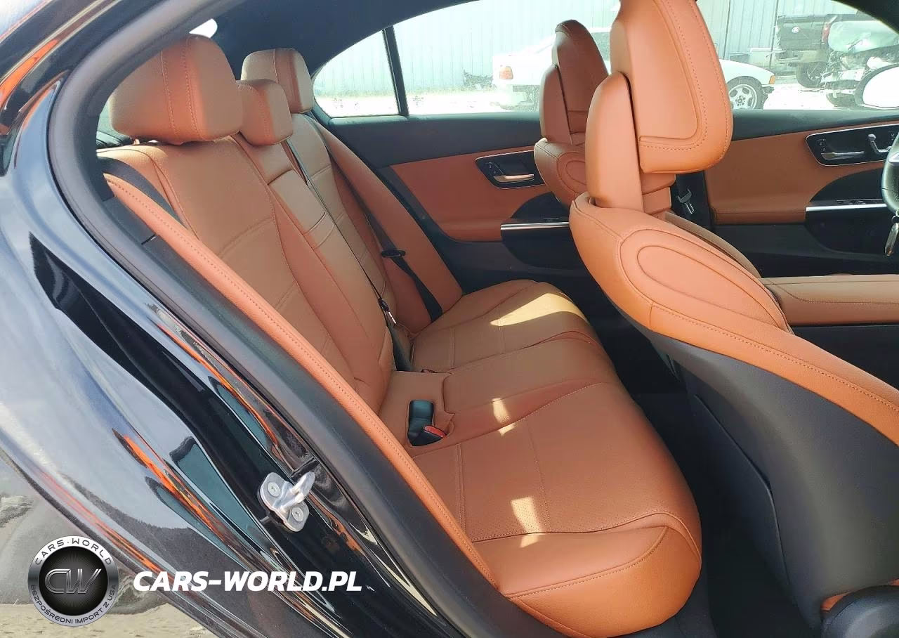 2026 Mercedes-Benz C 300 VIN:W1KAF4GB1TR306714 - 10
