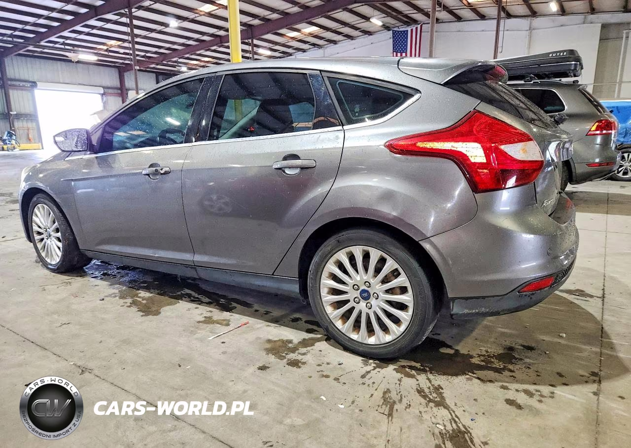 2012 Ford Focus Titanium VIN:1FAHP3N27CL444561 - 2