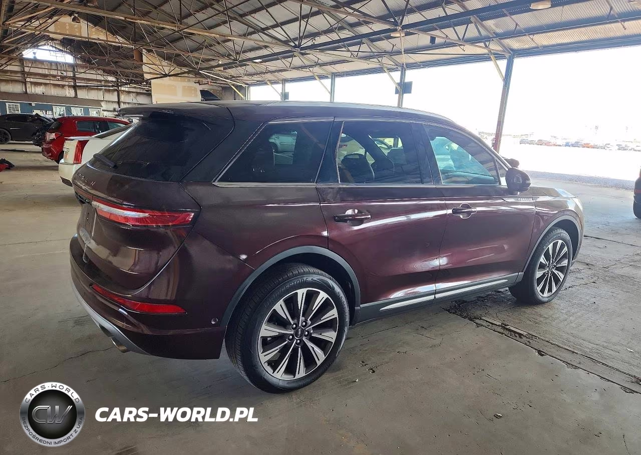 2020 Lincoln Corsair Reserve VIN:5LMCJ2C91LUL04170 - 3
