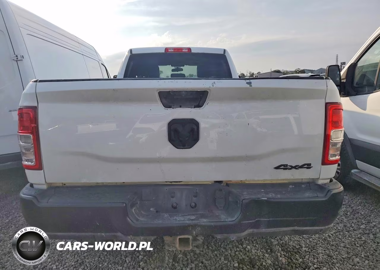 2023 Ram 2500 Tradesman VIN:3C6UR5HJ8PG584050 - 6