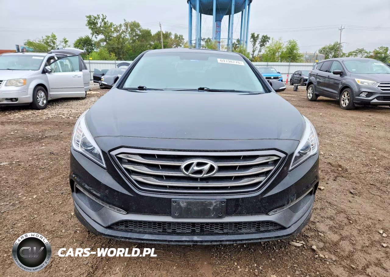 2017 Hyundai Sonata Sport VIN:5NPE34AF2HH536647 - 5