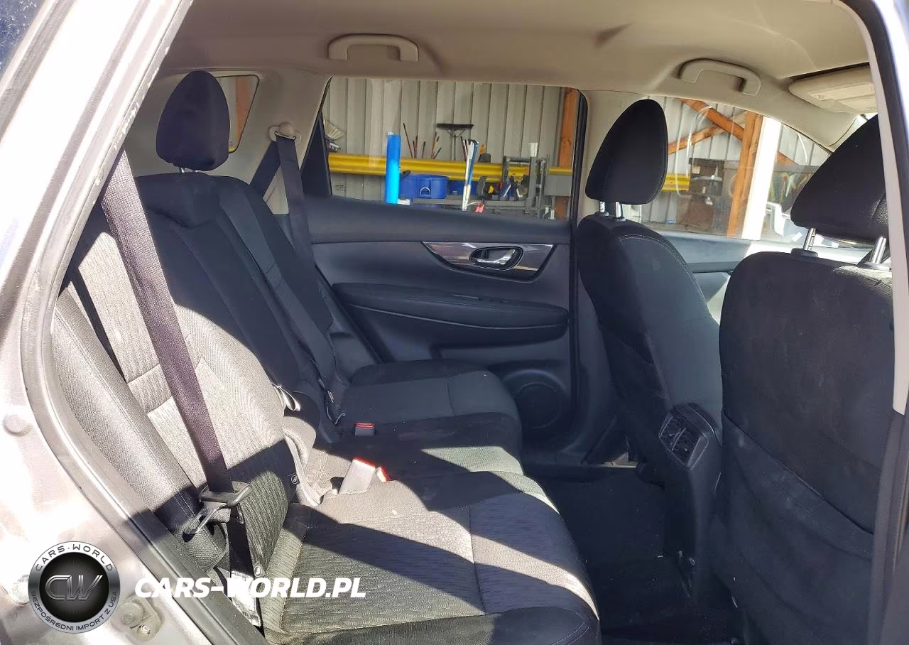 2017 Nissan Rogue S VIN:KNMAT2MV1HP553045 - 10