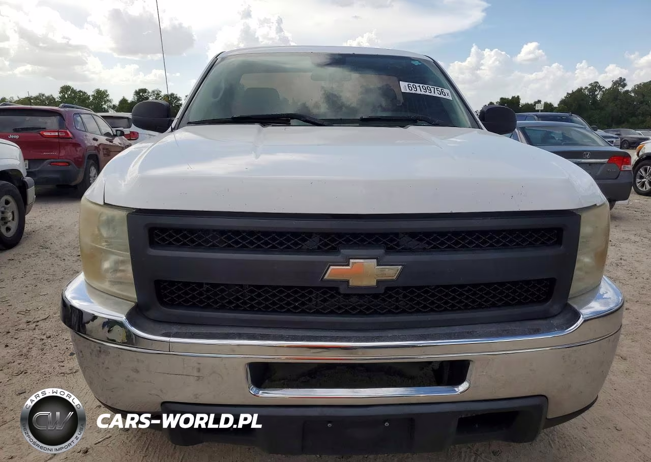 2011 Chevrolet Silverado C1500 VIN:1GCNCPEXXBZ343974 - 5