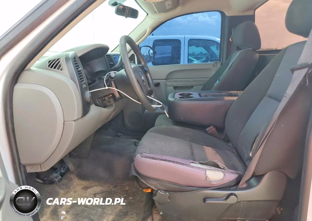 2011 Chevrolet Silverado C1500 VIN:1GCNCPEXXBZ343974 - 7