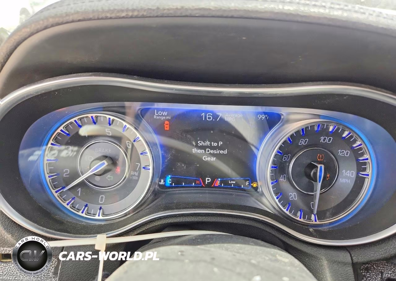 2015 Chrysler 300 Limited VIN:2C3CCAAG7FH898837 - 9