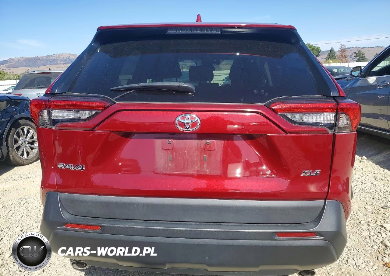 2021 Toyota Rav4 Xle VIN:2T3W1RFV4MW114602 - 6