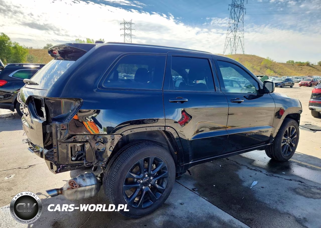 2021 Jeep Grand Cherokee Laredo VIN:1C4RJFAG3MC515260 - 3