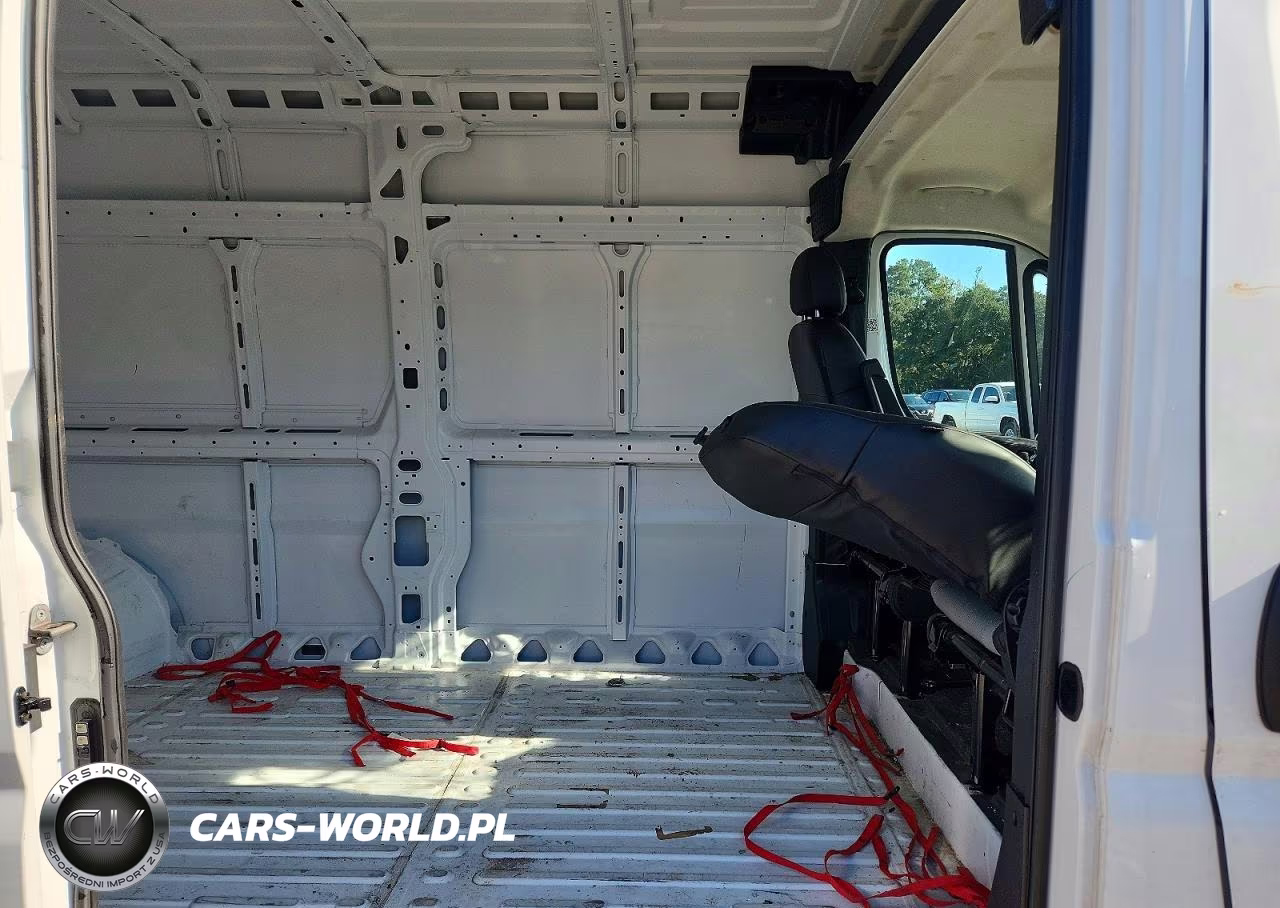 2025 Ram Promaster 3500 Delivery Van VIN:3C6MRVHG1SE548466 - 11