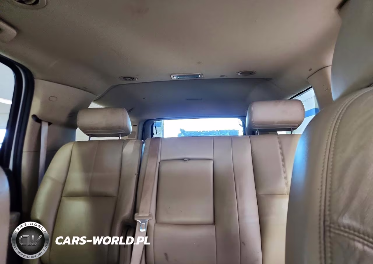 2008 Chevrolet Suburban K1500 Ls VIN:1GNFK16358J126105 - 10