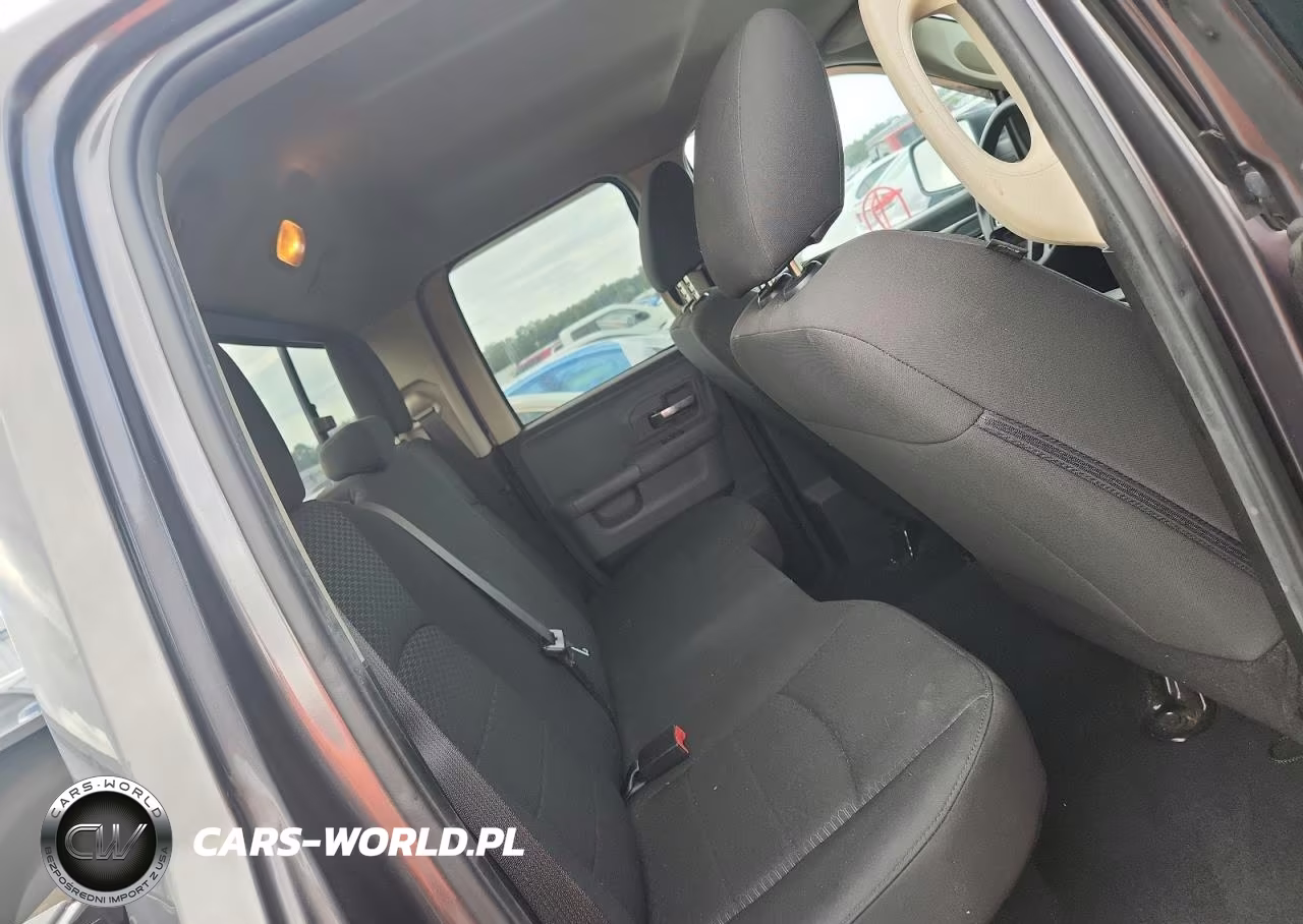 2019 Ram 1500 Classic Slt VIN:1C6RR6GG4KS670040 - 10