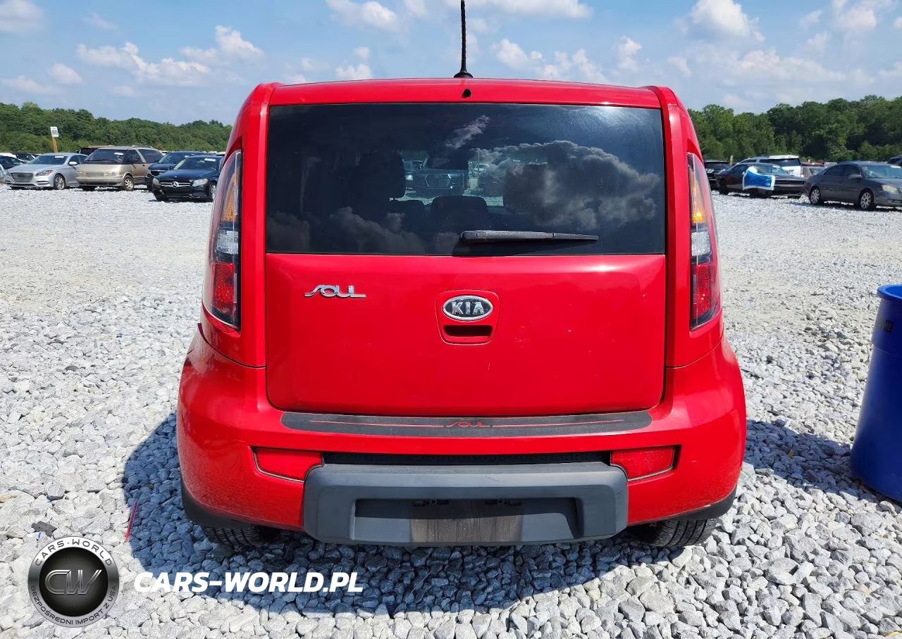 2011 Kia Soul + VIN:KNDJT2A21B7314760 - 6