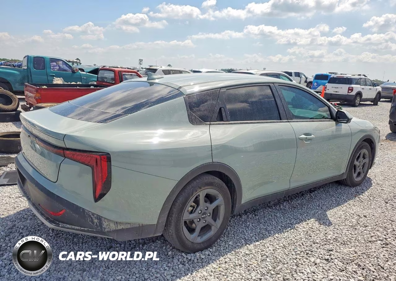 2026 Kia K4 Lxs VIN:3KPFT4DE6TE273535 - 3