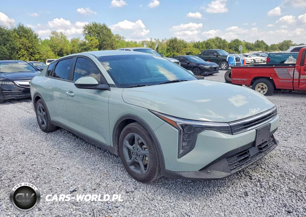 2026 Kia K4 Lxs VIN:3KPFT4DE6TE273535 - 4