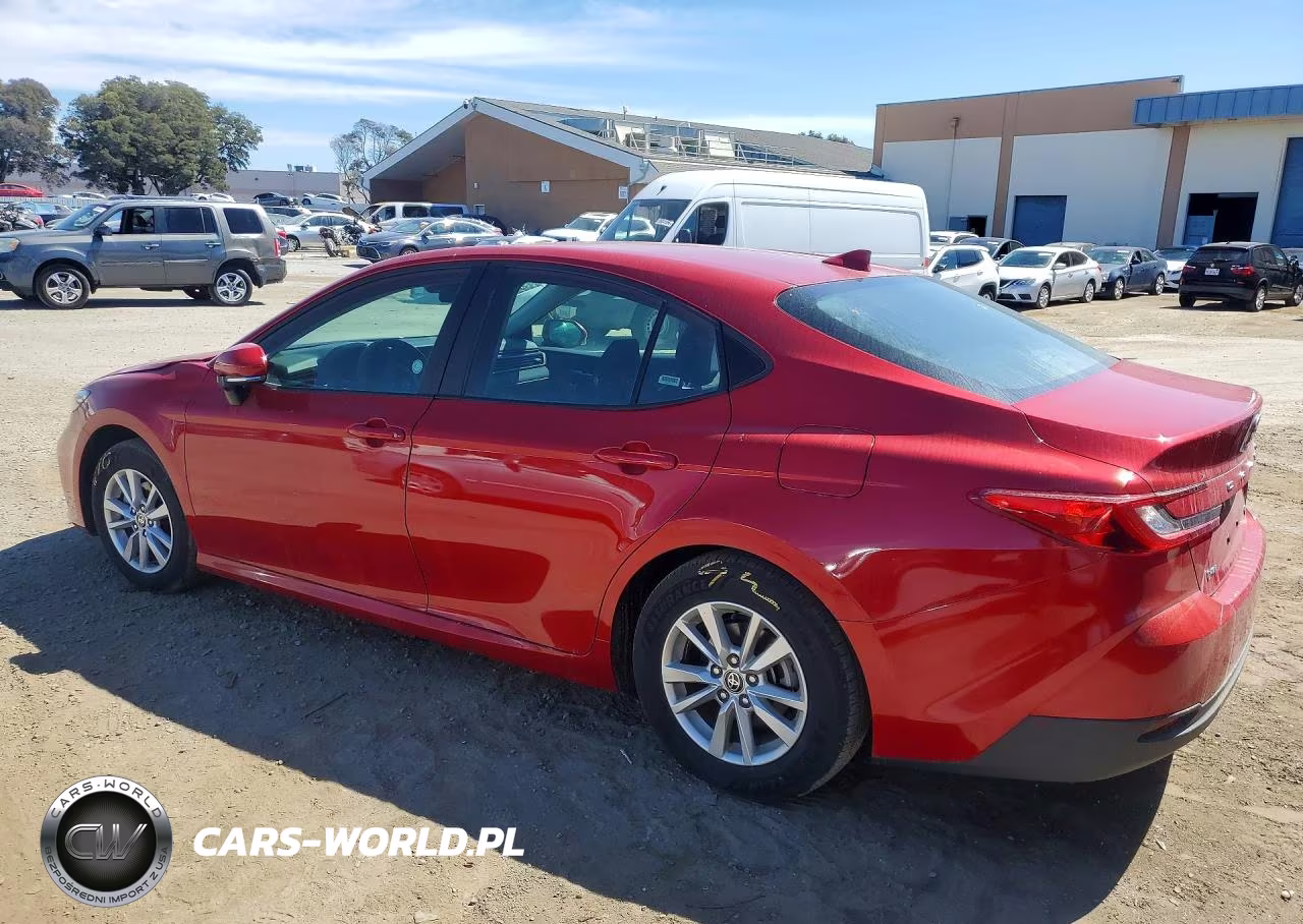 2025 Toyota Camry Le VIN:4T1DAACK4SU116729 - 2