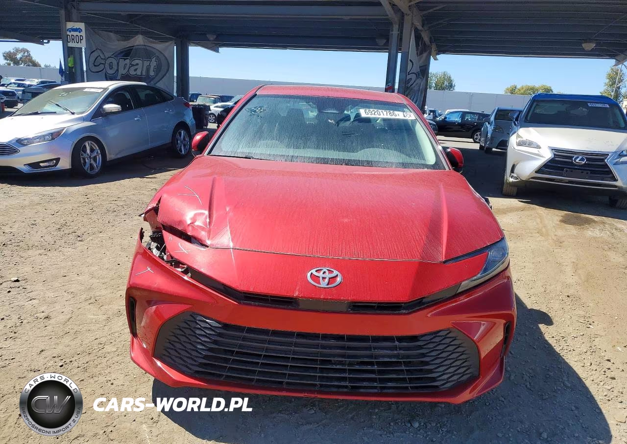 2025 Toyota Camry Le VIN:4T1DAACK4SU116729 - 5
