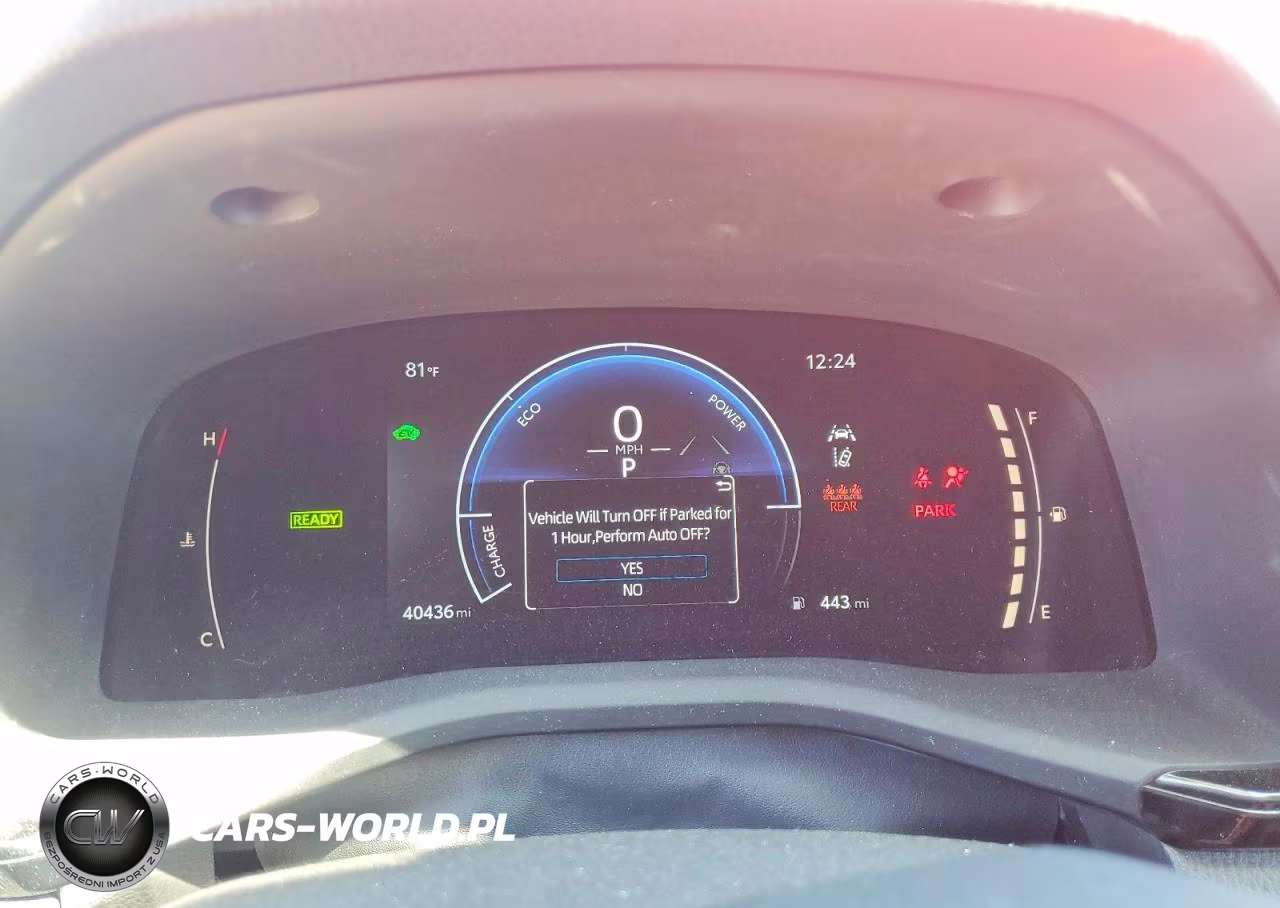2025 Toyota Camry Le VIN:4T1DAACK4SU116729 - 9