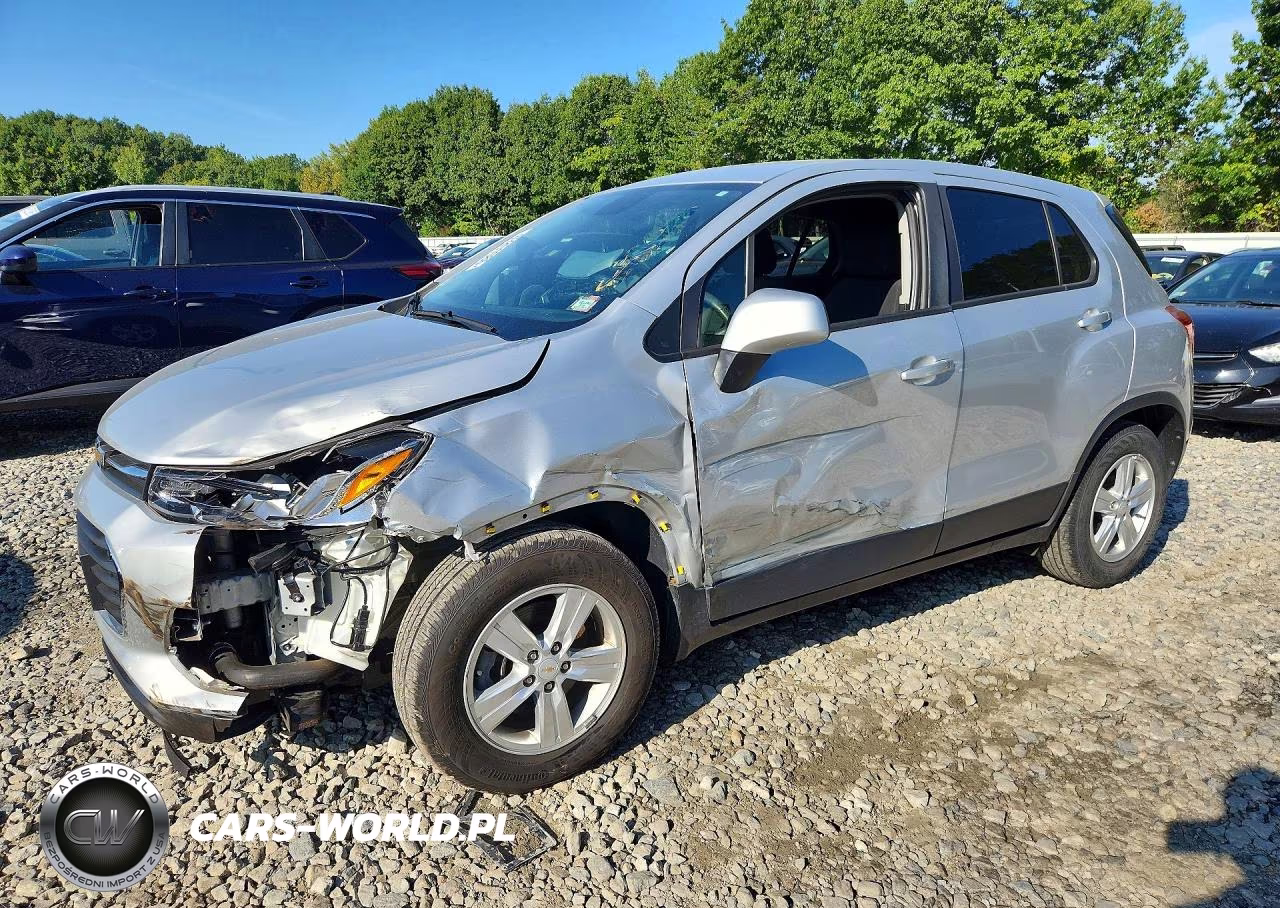 2021 Chevrolet Trax Ls VIN:KL7CJKSB3MB302717 - 1