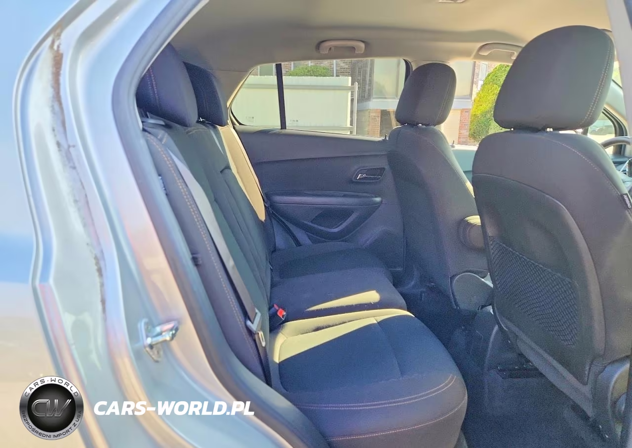 2021 Chevrolet Trax Ls VIN:KL7CJKSB3MB302717 - 11